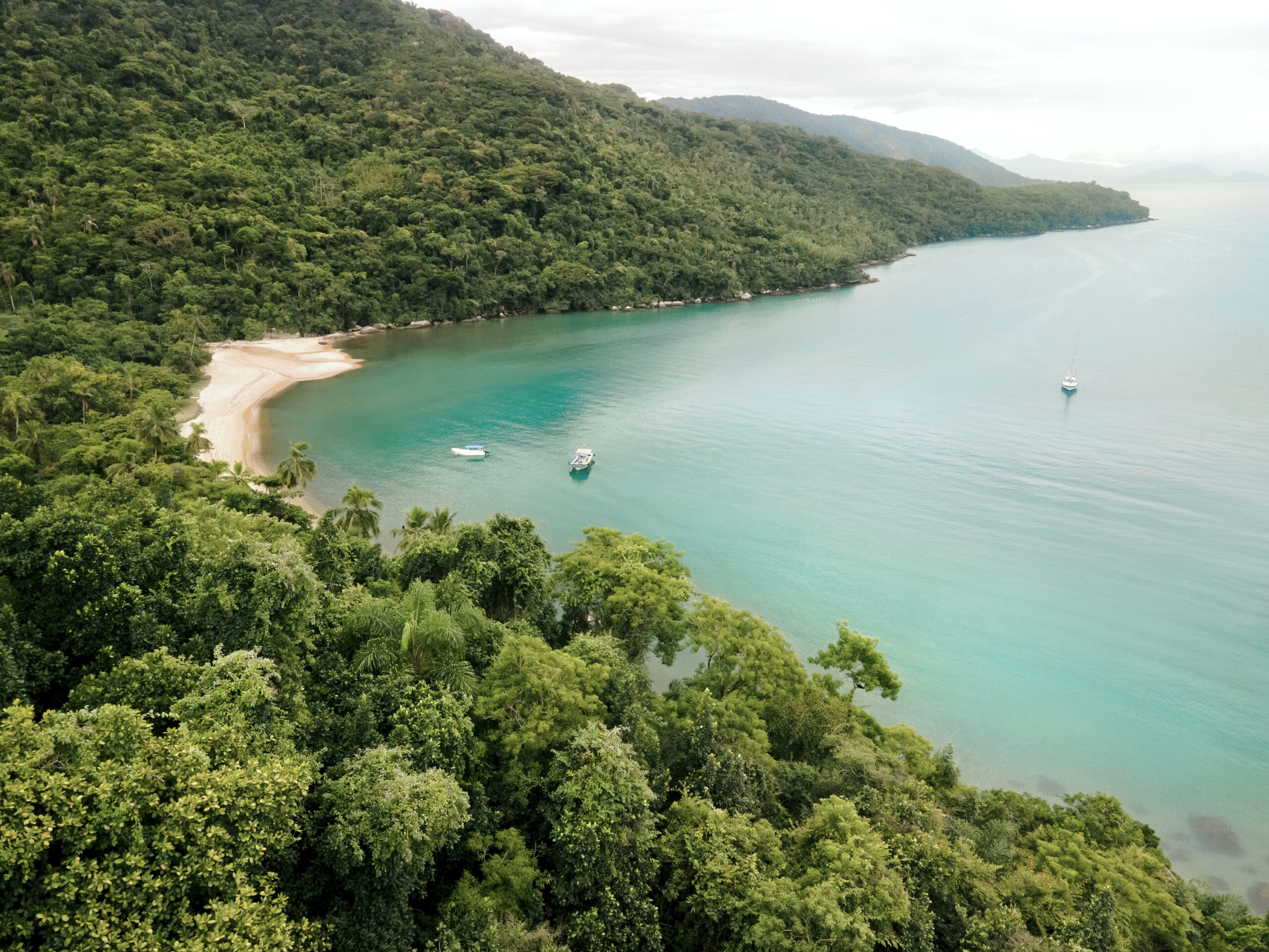 (Português do Brasil) Praia Mangues (Caminhada Secreta)