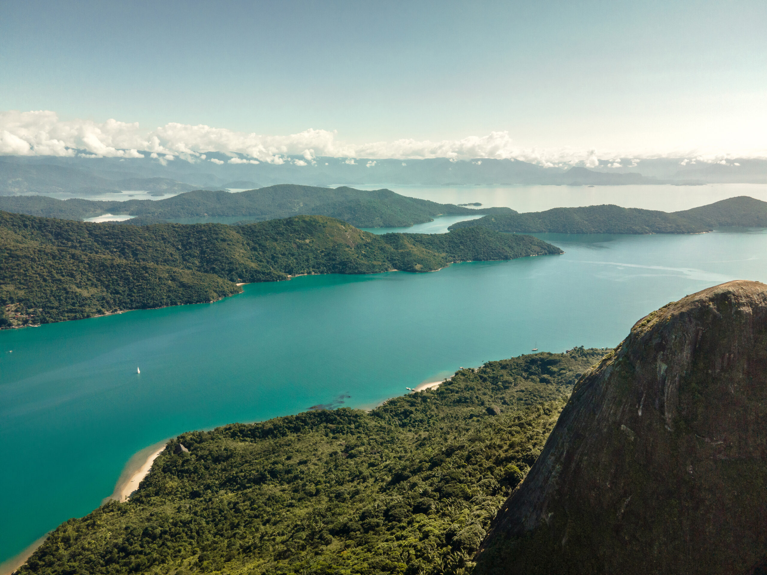 Trilha Pico do Papagaio
