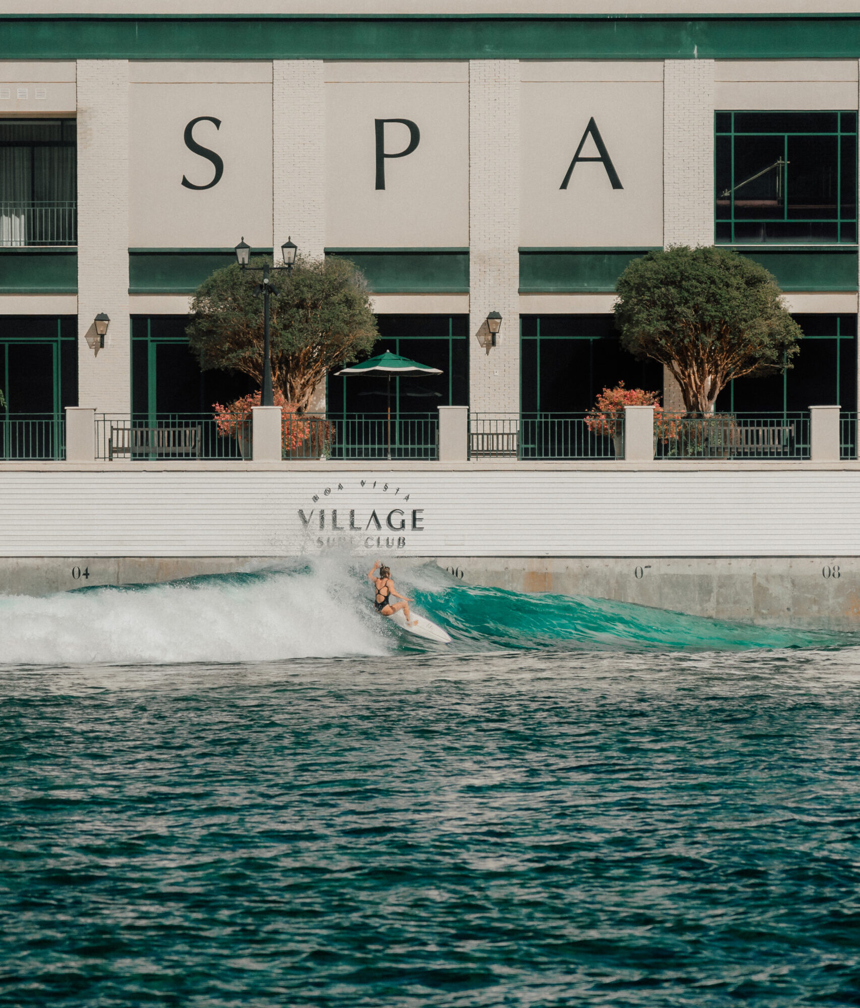 Boa Vista Surf Lodge – Surf Pool