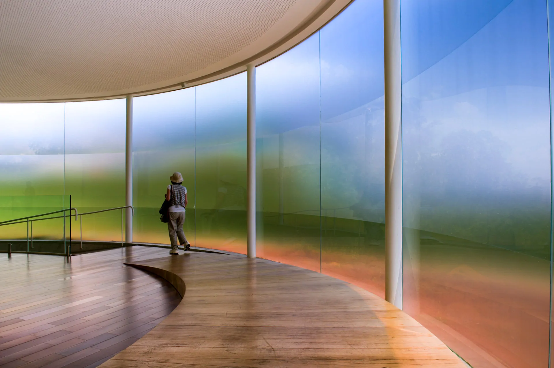 inhotim_acervos_galeria_doug-aitken_sonic-pavilion_1-1.jpg